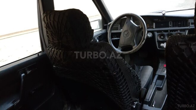 Mercedes 190 1992, 280,000 km - 2.0 l - Sumqayıt