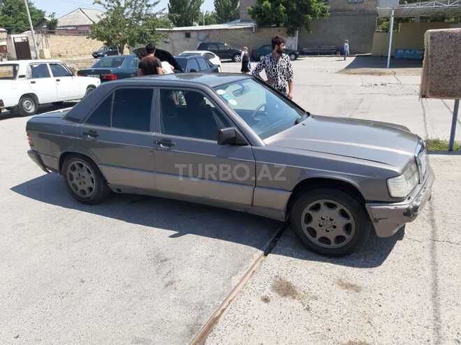 Mercedes 190 1992, 280,000 km - 2.0 l - Sumqayıt