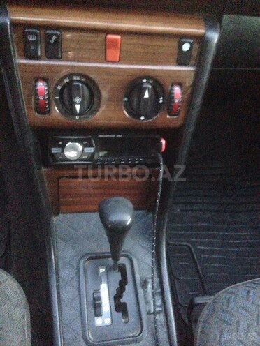 Mercedes E 200 1990, 456,332 km - 0.2 l - Bakı