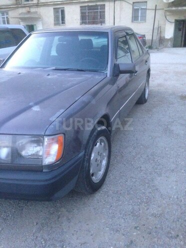 Mercedes E 200 1990, 456,332 km - 0.2 l - Bakı
