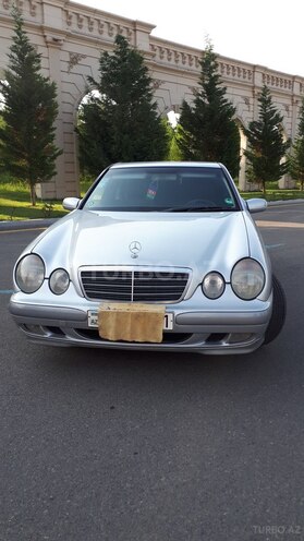 Mercedes E 200 2000, 135,058 km - 2.0 l - Gəncə