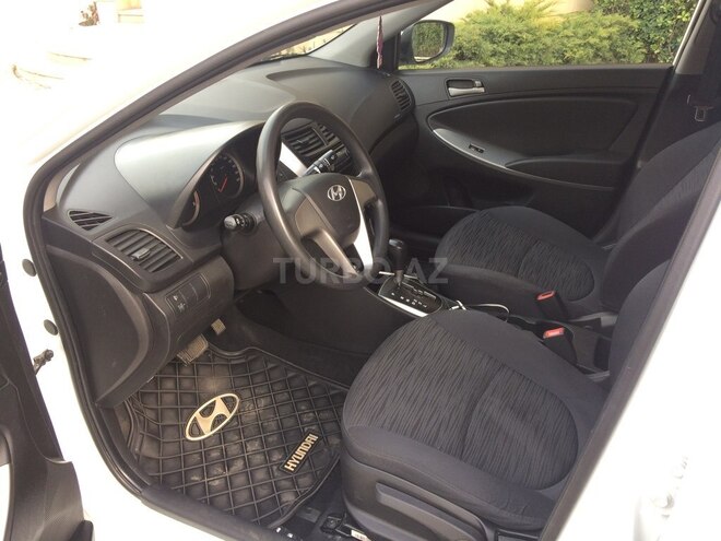 Hyundai Accent 2016, 108,345 km - 1.4 л - Bakı