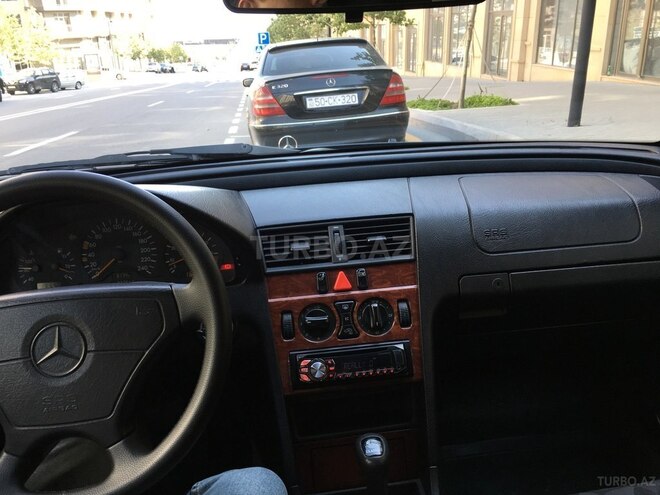 Mercedes C 180 1998, 276,000 km - 1.8 l - Bakı