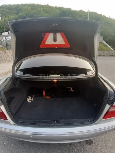 Mercedes E 240 2000, 306,818 km - 2.6 l - Şəki
