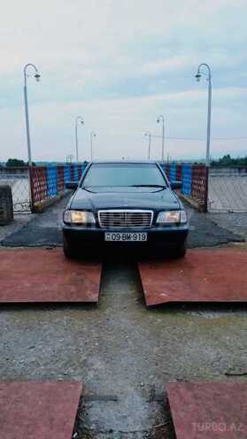 Mercedes C 200 1999, 287,000 km - 0.2 л - Qax