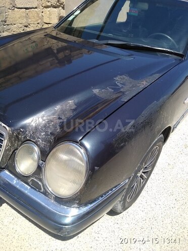 Mercedes E 280 1996, 380,315 km - 2.8 л - Bakı