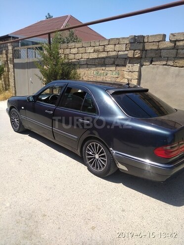 Mercedes E 280 1996, 380,315 km - 2.8 л - Bakı