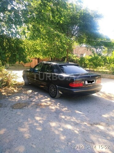 Mercedes E 280 1996, 380,315 km - 2.8 л - Bakı