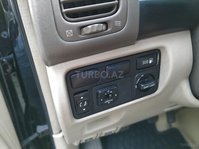 Toyota Land Cruiser 2003, 215,000 km - 4.2 l - Bakı
