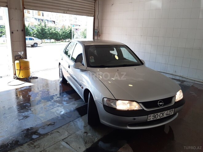 Opel Vectra 1998, 542,000 km - 1.8 l - Bakı