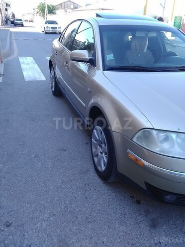 Volkswagen Passat 2001, 155,000 km - 1.8 l - Bakı