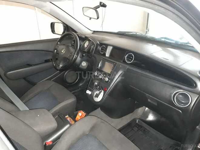 Mitsubishi Airtrek 2002, 290,000 km - 2.0 l - Yevlax