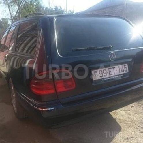 Mercedes C 220 2002, 10,654 km - 2.2 л - Bakı