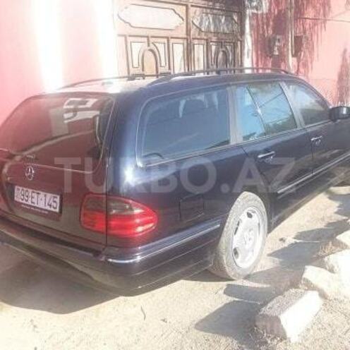 Mercedes C 220 2002, 10,654 km - 2.2 л - Bakı