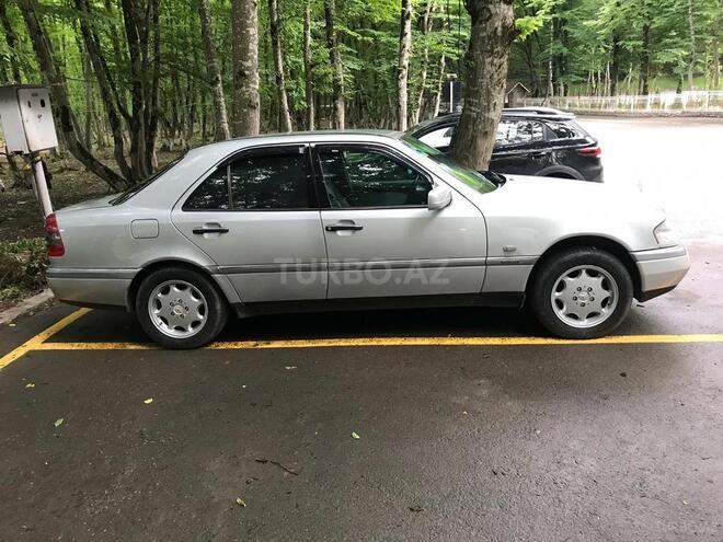 Mercedes C 280 1995, 40,000 km - 2.8 l - Quba