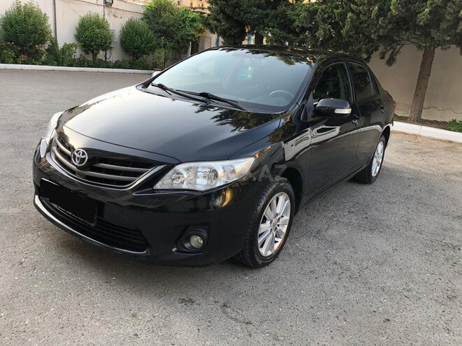 Toyota Corolla 2011, 91,000 km - 1.4 л - Bakı
