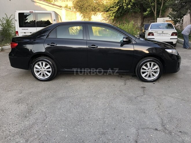 Toyota Corolla 2011, 91,000 km - 1.4 л - Bakı