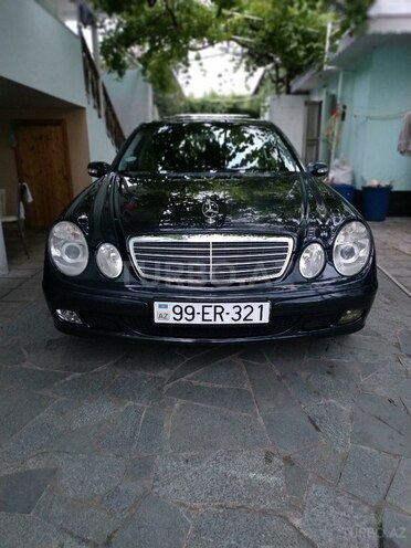 Mercedes E 260 2002, 179,650 km - 2.6 л - Qax