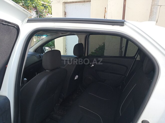 Renault Logan 2014, 102,000 km - 16.0 l - Bakı