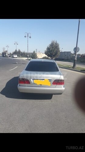 Mercedes E 200 1997, 267,400 km - 0.2 l - Bakı