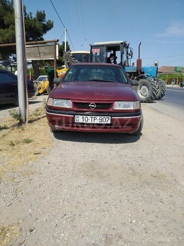 Opel Vectra 1993, 536,263 km - 1.6 л - Bakı