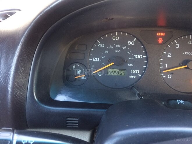 Subaru Forester 2001, 221,041 km - 2.0 l - Bakı