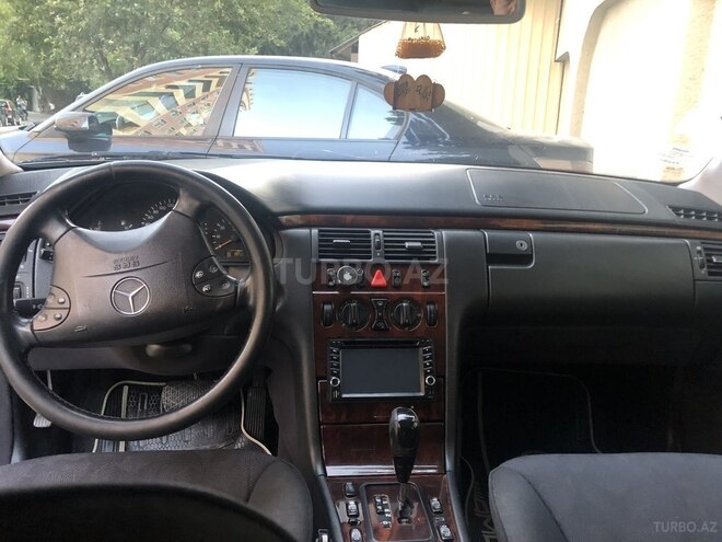 Mercedes E 260 2000, 280 km - 2.6 l - Bakı
