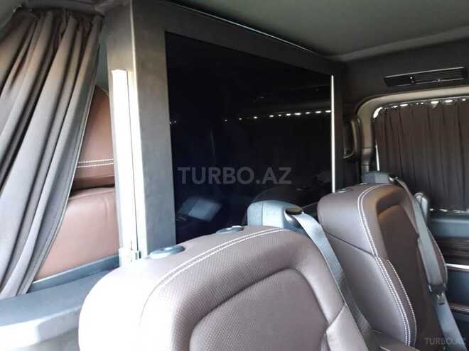 Mercedes V 250 2017, 19,000 km - 2.0 l - Bakı