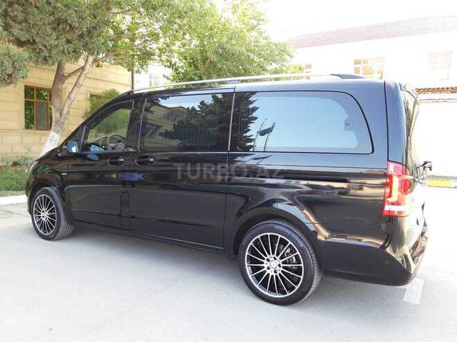 Mercedes V 250 2017, 19,000 km - 2.0 l - Bakı