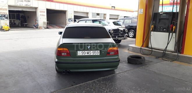 BMW 528 1997, 170,000 km - 2.8 l - Bakı
