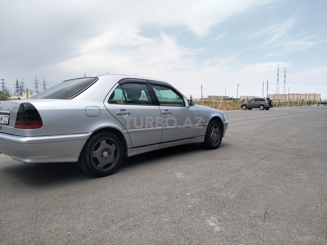 Mercedes C 200 1997, 306,278 km - 2.0 l - Bakı