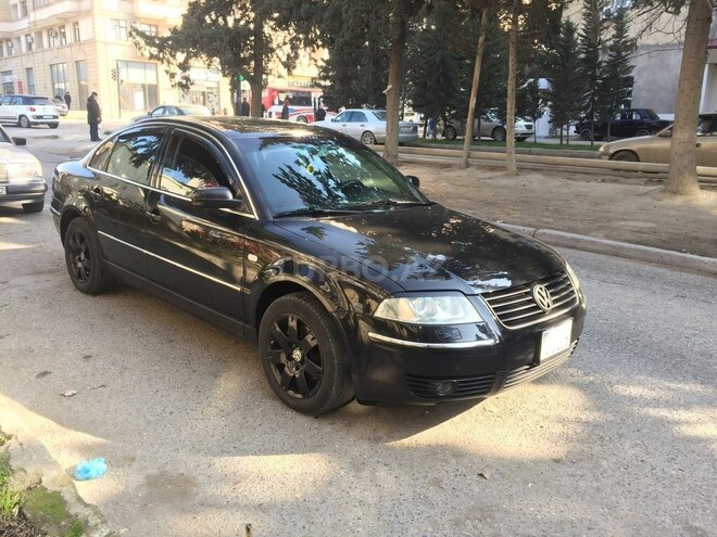 Volkswagen Passat 2002, 190,000 km - 2.8 л - Bakı