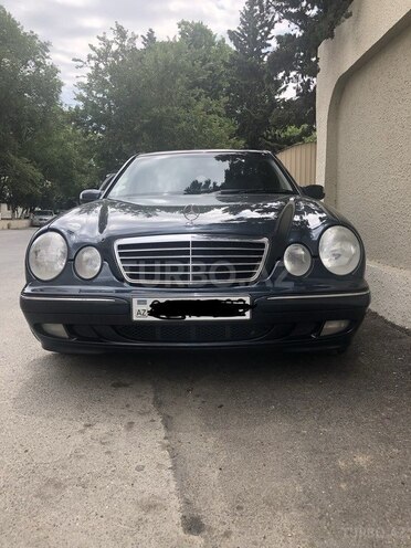 Mercedes E 260 2000, 280,000 km - 2.6 l - Bakı