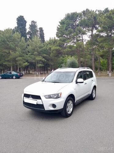 Mitsubishi Outlander 2010, 192,132 km - 2.4 l - Sumqayıt