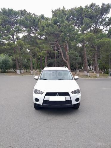 Mitsubishi Outlander 2010, 192,132 km - 2.4 l - Sumqayıt