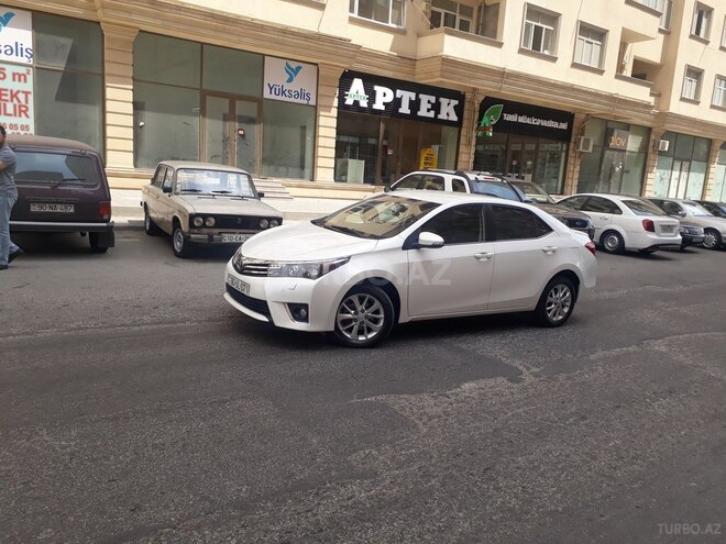 Toyota Corolla 2014, 125,000 km - 1.6 l - Bakı