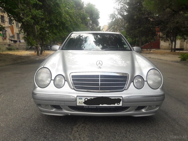 Mercedes E 240 2000, 241,000 km - 2.6 l - Bakı
