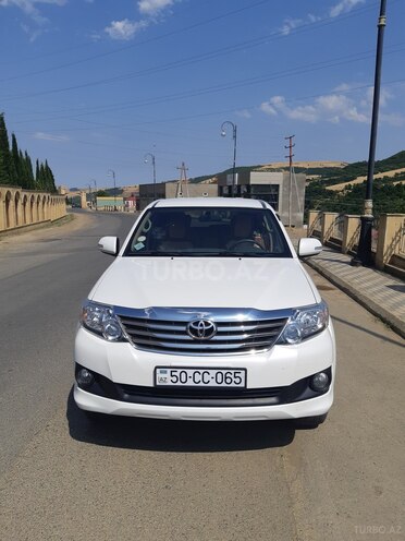 Toyota Fortuner 2013, 90,000 km - 2.7 l - Yardımlı
