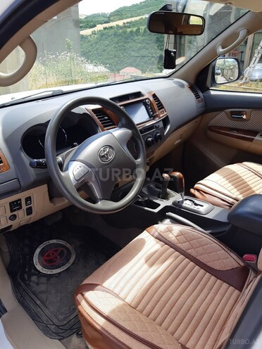 Toyota Fortuner 2013, 90,000 km - 2.7 l - Yardımlı