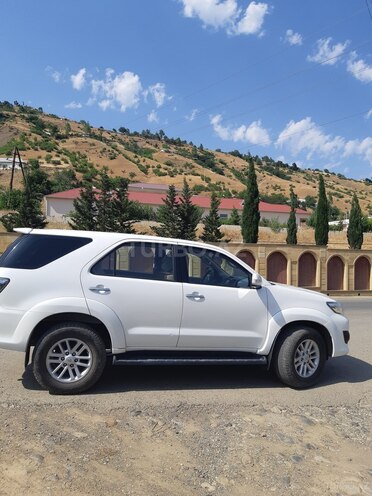 Toyota Fortuner 2013, 90,000 km - 2.7 l - Yardımlı
