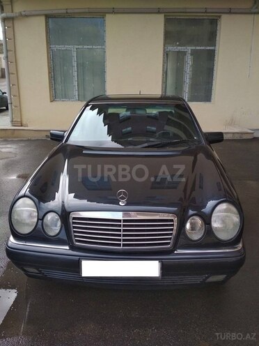 Mercedes E 200 1997, 318,000 km - 2.0 l - Bakı