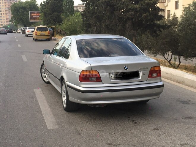 BMW 525 2000, 246,755 km - 2.5 л - Bakı