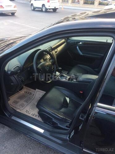 Mercedes C 320 2001, 256,890 km - 3.2 l - Bakı