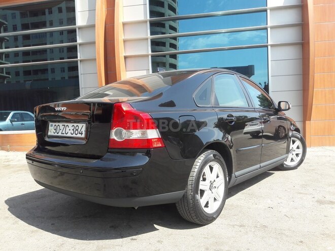 Volvo  2006, 260,000 km - 2.5 l - Bakı