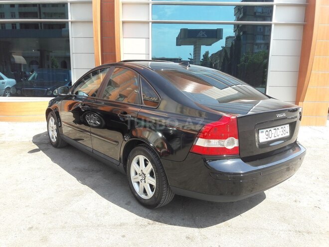 Volvo  2006, 260,000 km - 2.5 l - Bakı