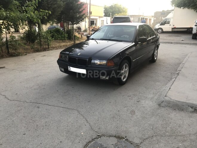 BMW 316 1993, 332,559 km - 1.6 l - Bakı