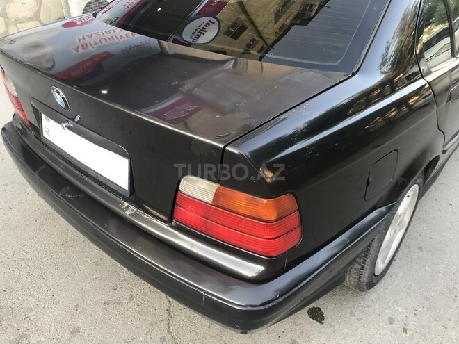 BMW 316 1993, 332,559 km - 1.6 l - Bakı