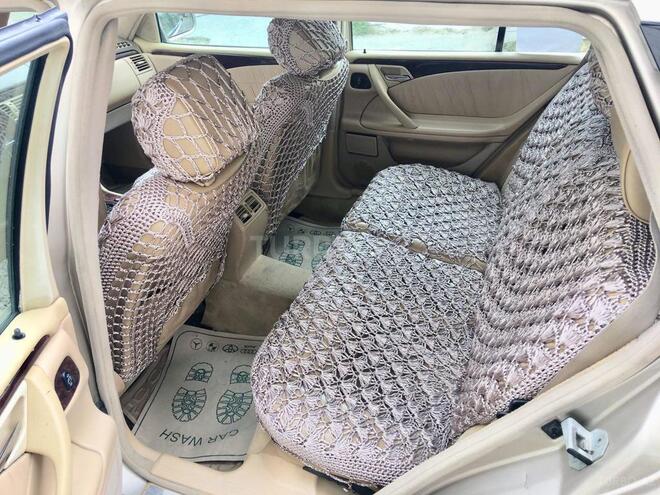 Mercedes E 220 2000, 340,000 km - 2.2 l - Bakı