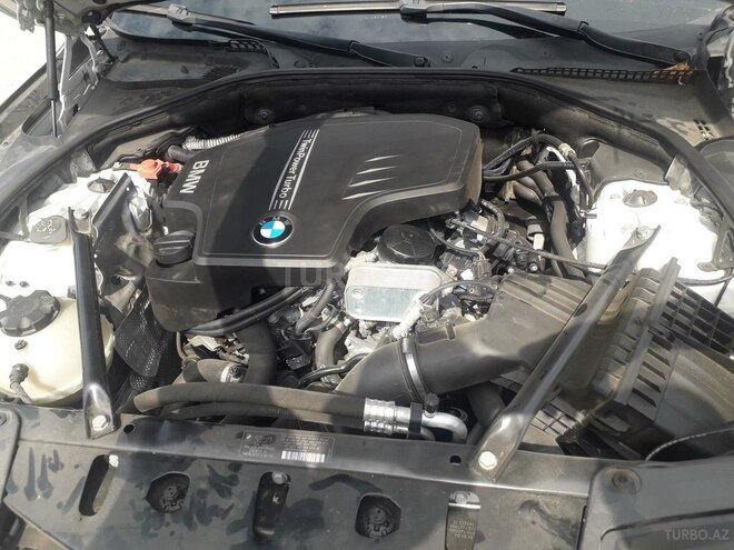 BMW 528 2013, 12,000 km - 0.2 l - Naftalan