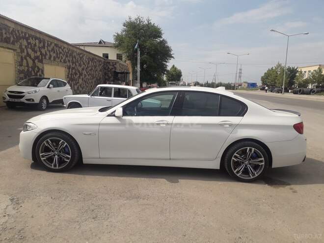 BMW 528 2013, 12,000 km - 0.2 l - Naftalan